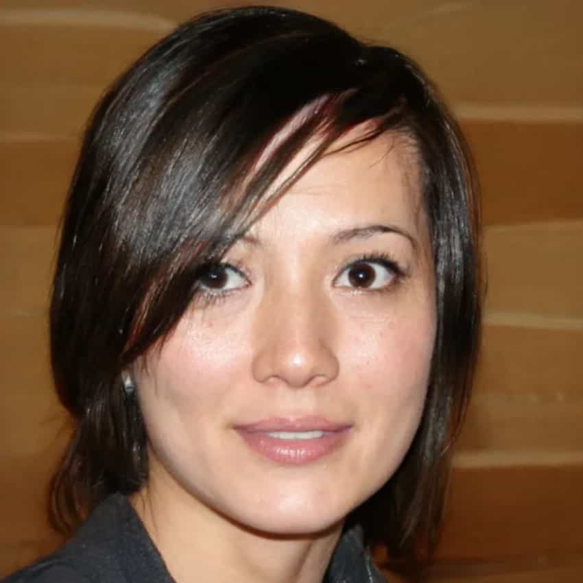 Dr. Sophie Martin